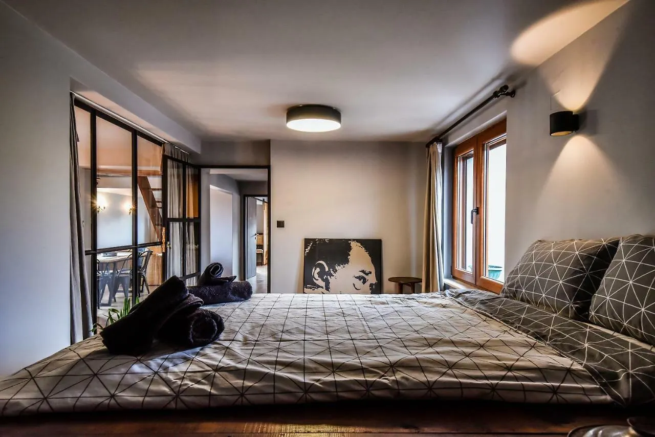 Three Levelled Art Apartment In The Heart Of Sofía