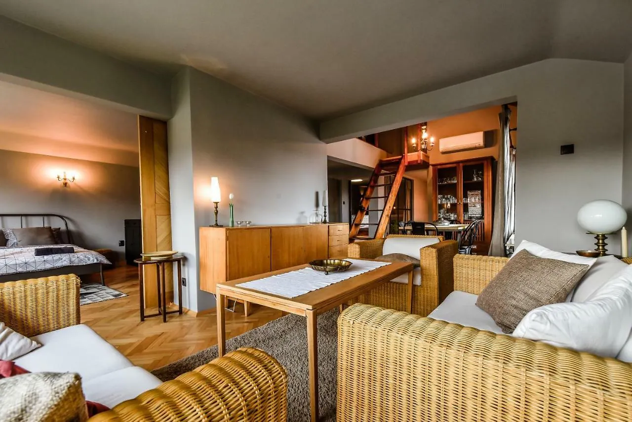 Three Levelled Art Apartment In The Heart Of Sofía