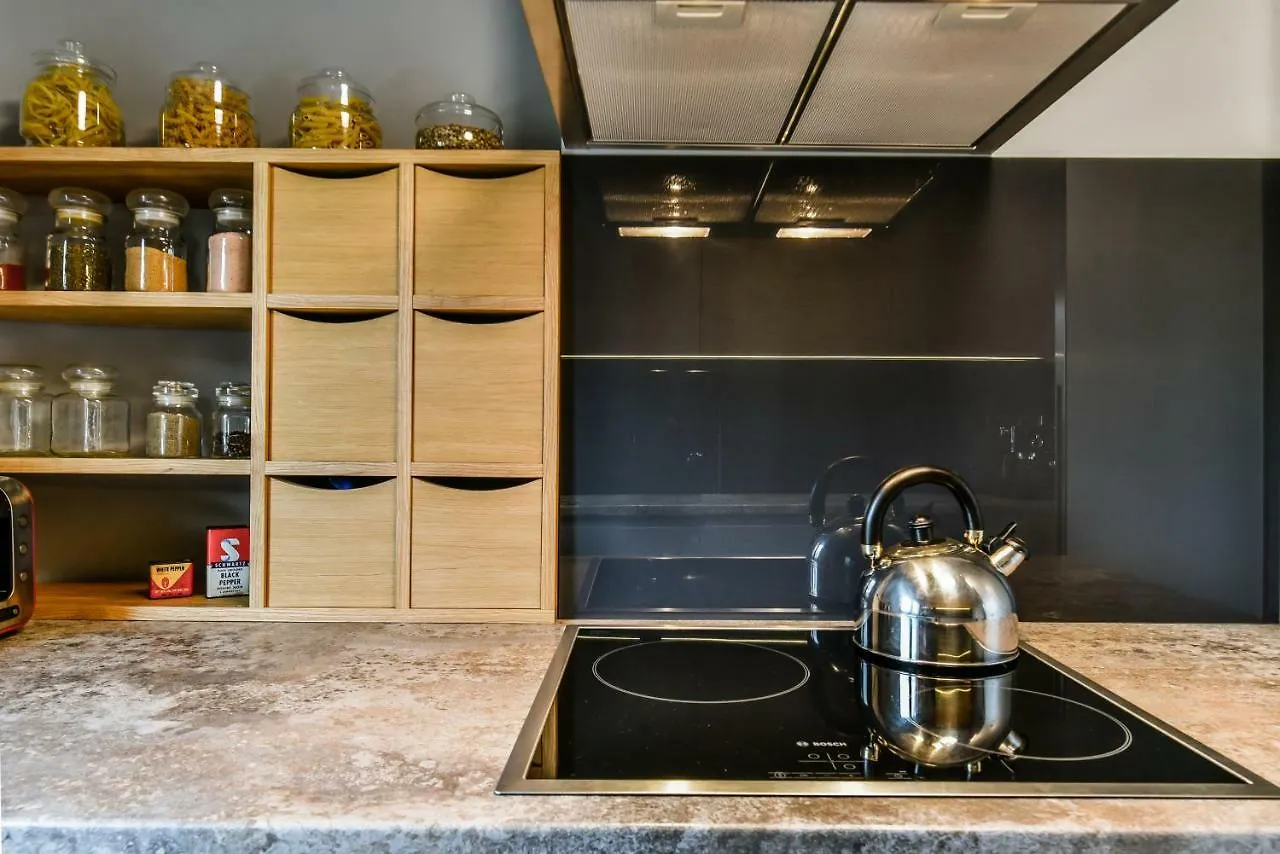Three Levelled Art Apartment In The Heart Of Sofía