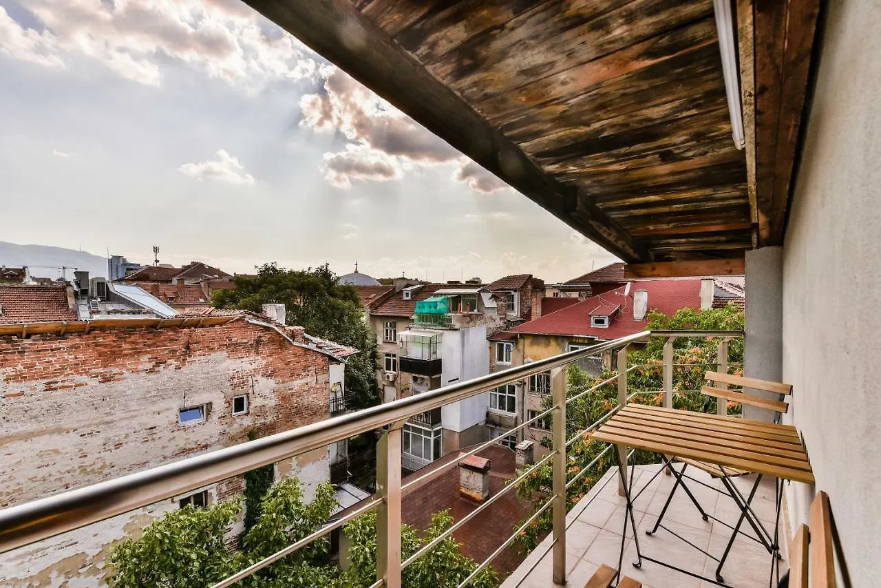 Three Levelled Art Apartment In The Heart Of Sofía